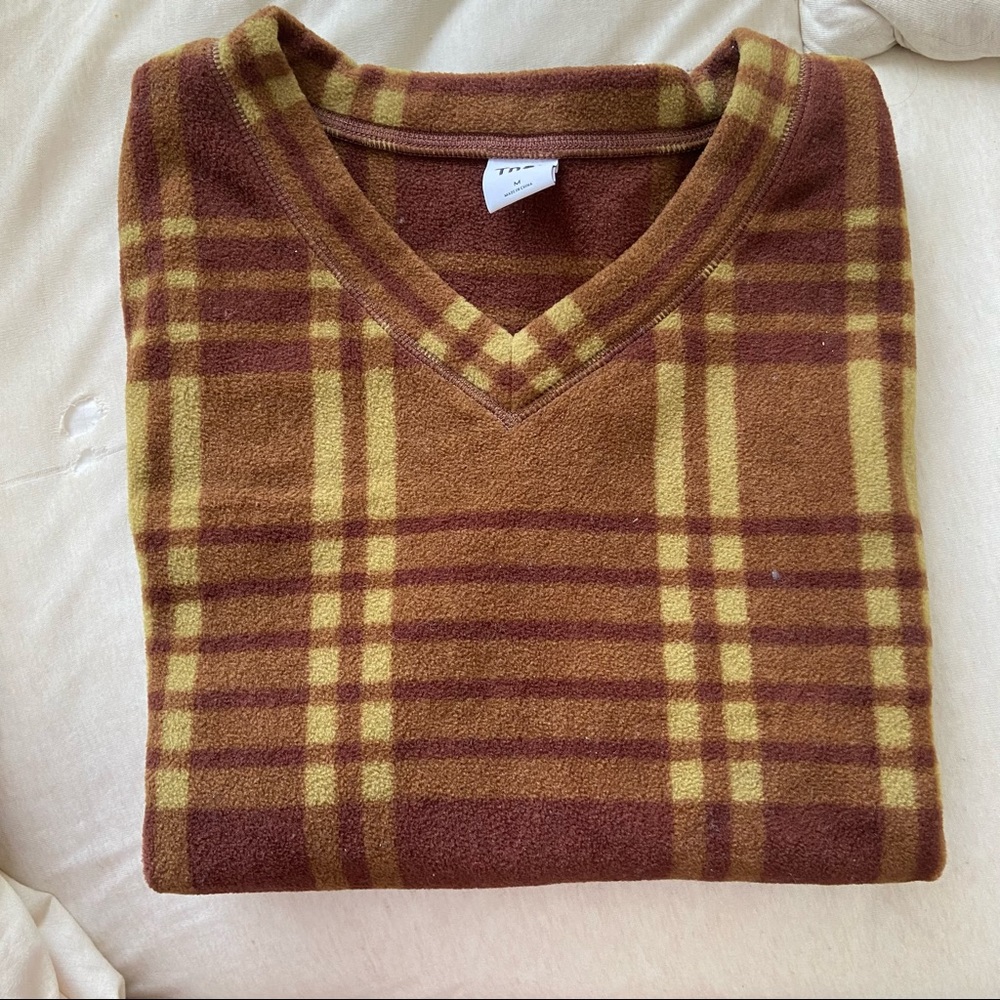 Aritzia Fleece Sweater Vest - Picture 1 of 4